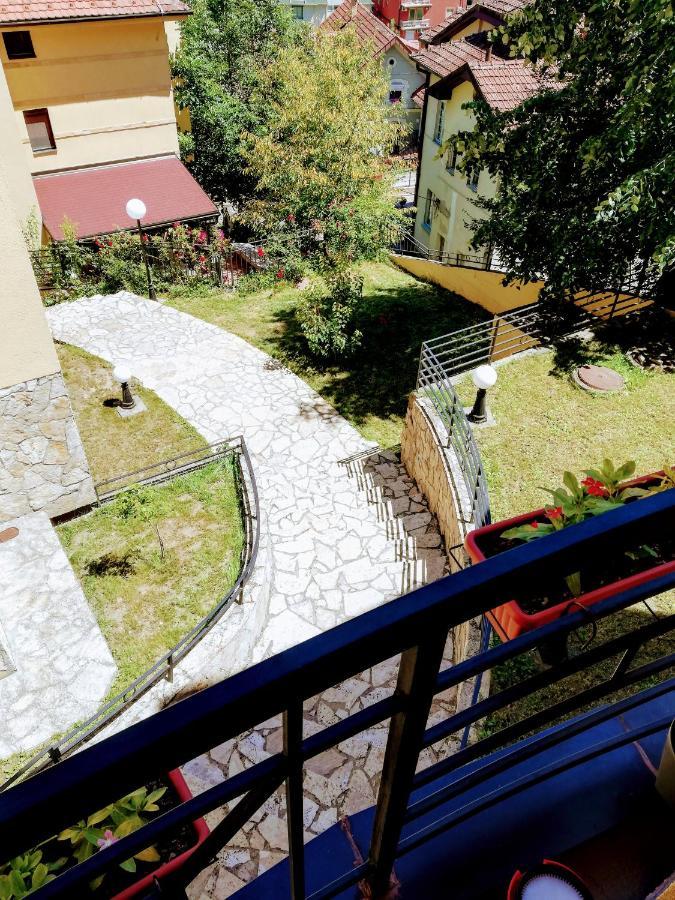 Apartman Temida Lux Vrnjačka Banja エクステリア 写真