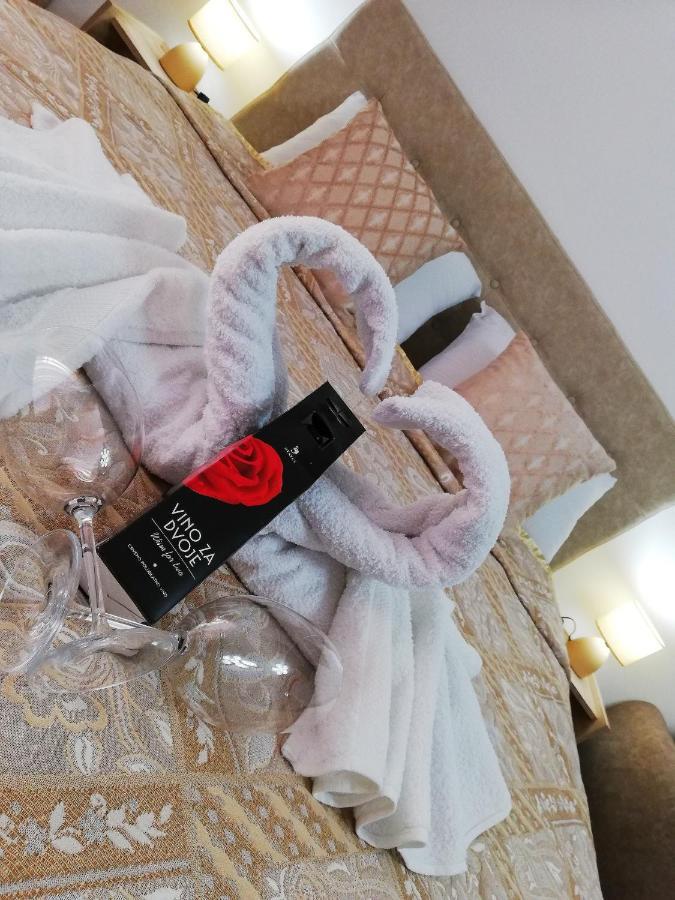 Apartman Temida Lux Vrnjačka Banja エクステリア 写真